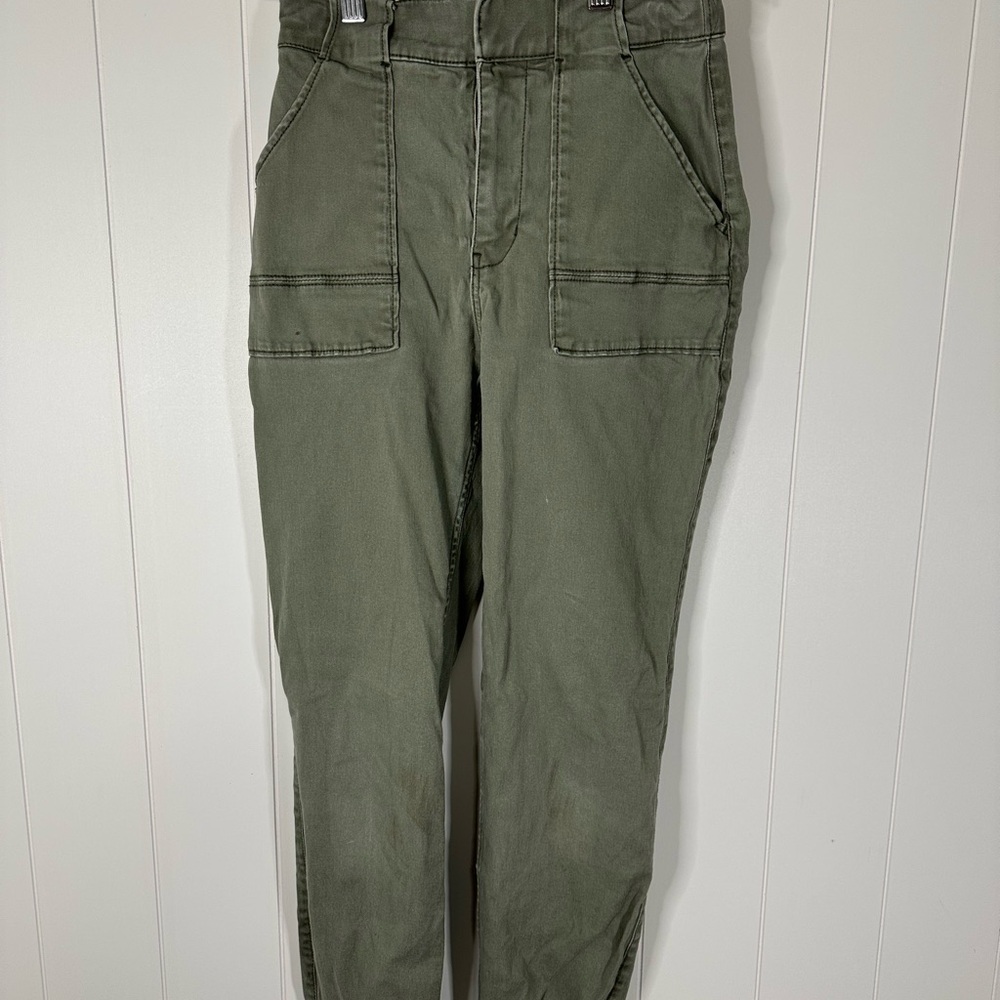 Hollister Women’s Sage Cargo Pants